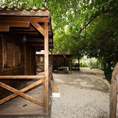 Cabanas Rurales - Las Taneas Yeste Bagian luar foto